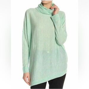 Eileen Fisher 100% Merino Wool Asymmetrical Arora Sweater XS Mint Blue EUC
